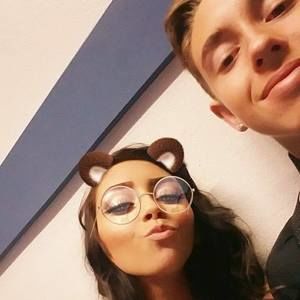 Meet your Posher, Seanna